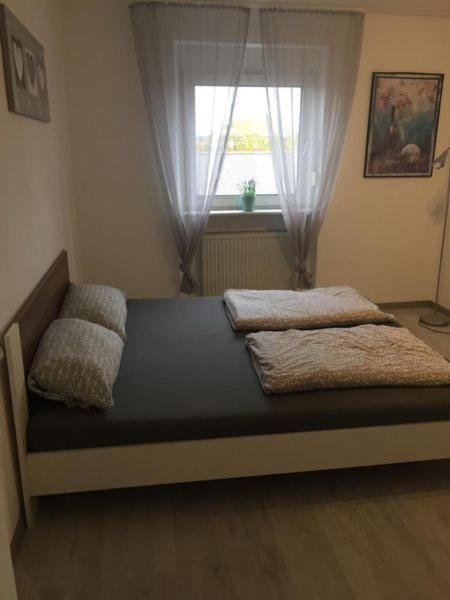 Gut Gelegenes Appartment Mit Wifi, Parkplatz, Wama, Trockner Usw. Кайзерслаутерн Экстерьер фото